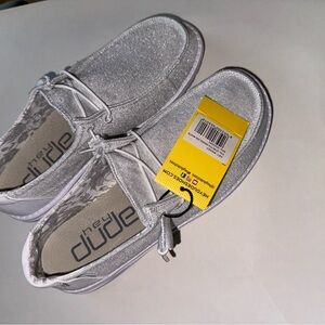 Hey Dude Wendy Stretch Sparkling White Sneaker | Women’s US Size 8 | Brand New